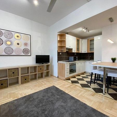 Downtown Gozsdu Vibe Apartment II Budapešť Exteriér fotografie